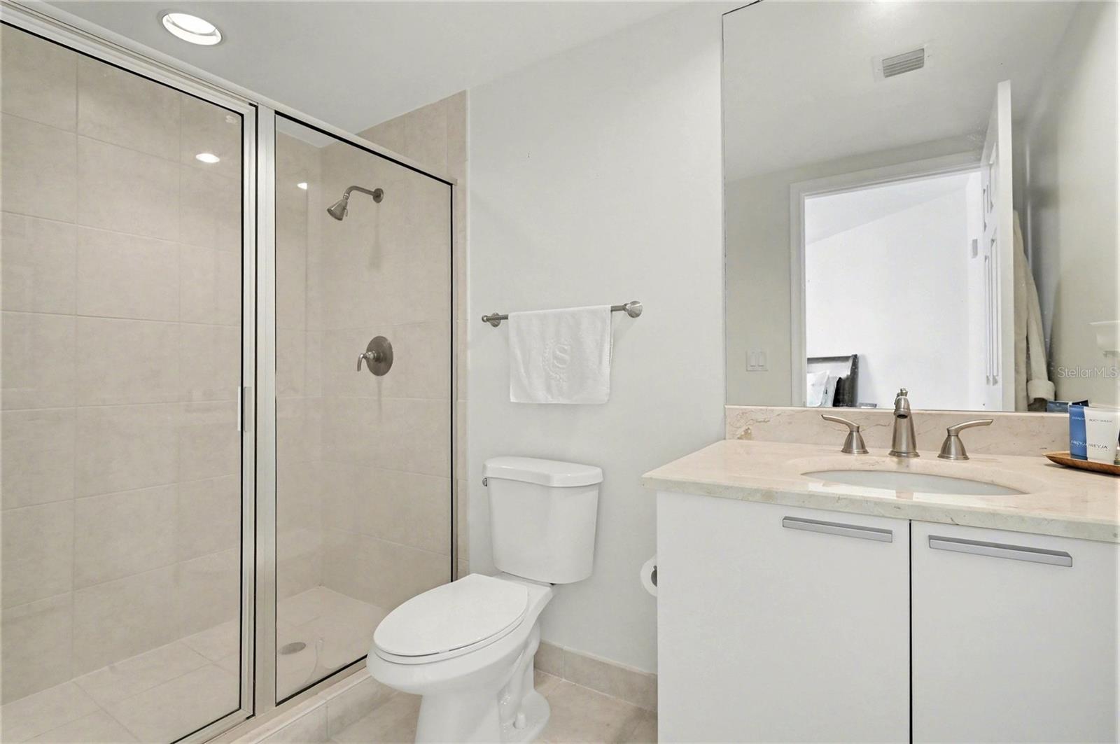 231 RIVERSIDE DR #1110, DAYTONA BEACH, FL, 32117