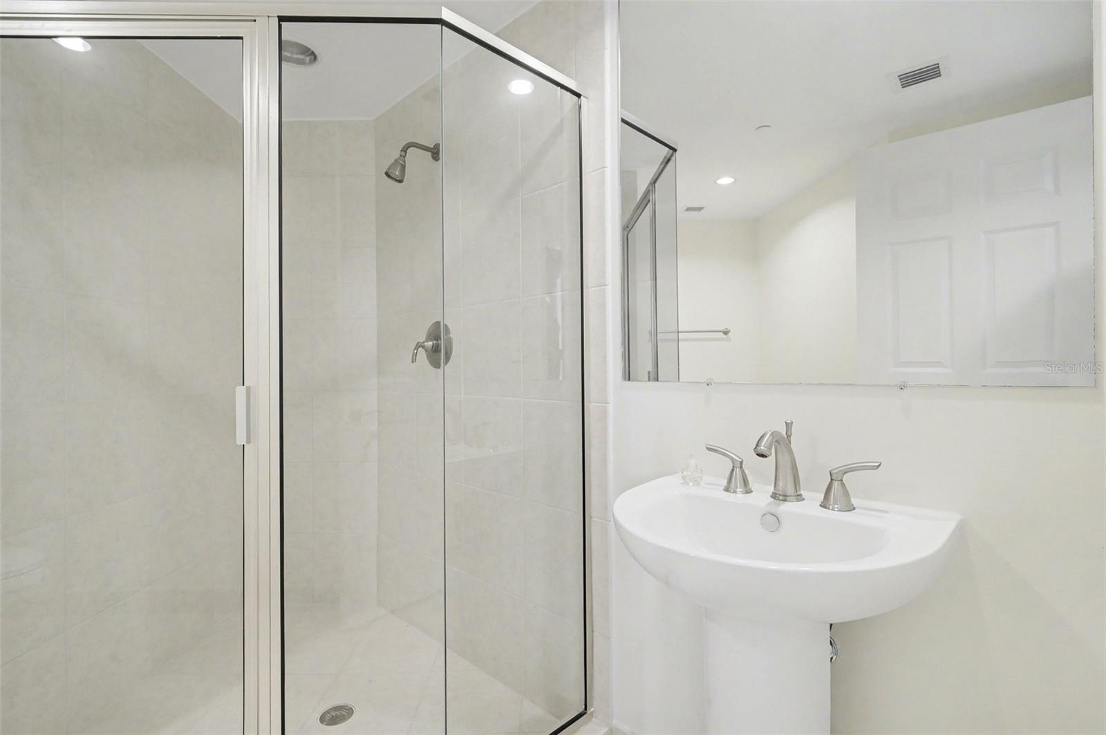 231 RIVERSIDE DR #1110, DAYTONA BEACH, FL, 32117