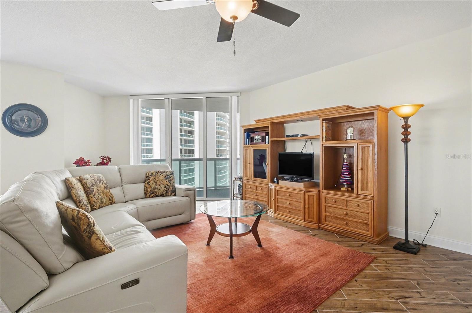 231 RIVERSIDE DR #1110, DAYTONA BEACH, FL, 32117