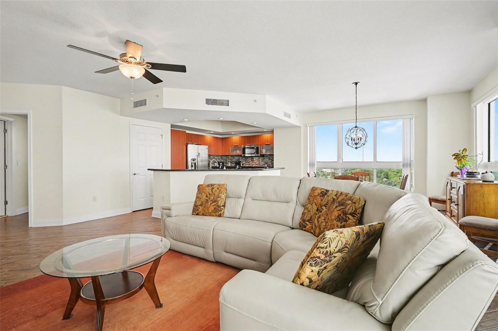 231 RIVERSIDE DR #1110, DAYTONA BEACH, FL, 32117