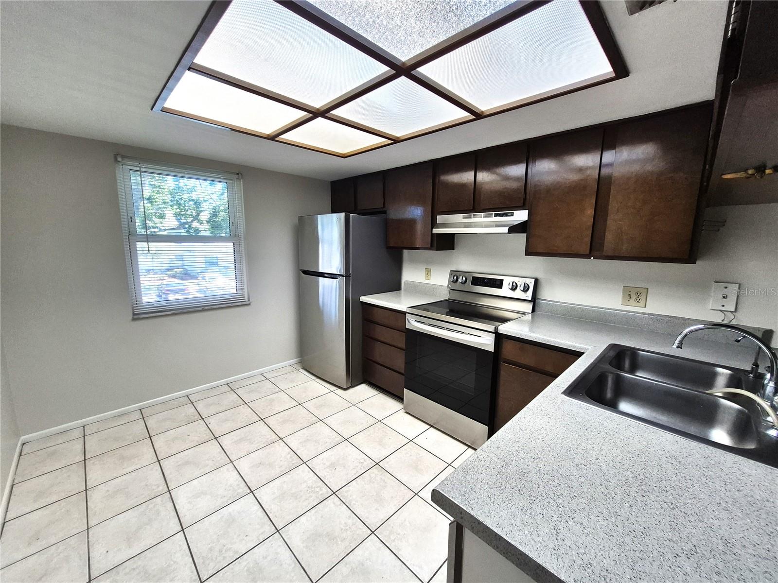 114 MEADOW LN #114, OLDSMAR, FL, 34677