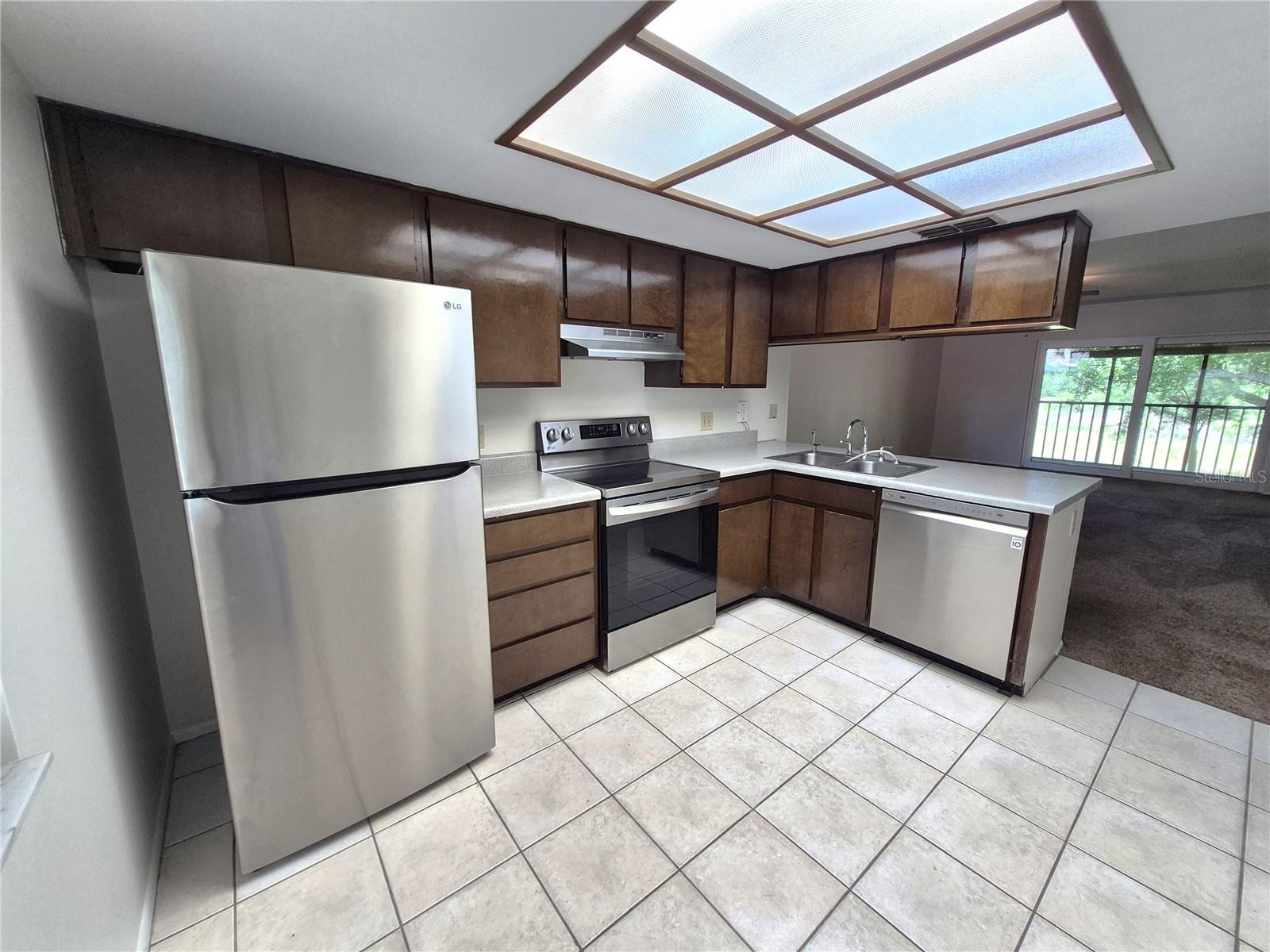 114 MEADOW LN #114, OLDSMAR, FL, 34677