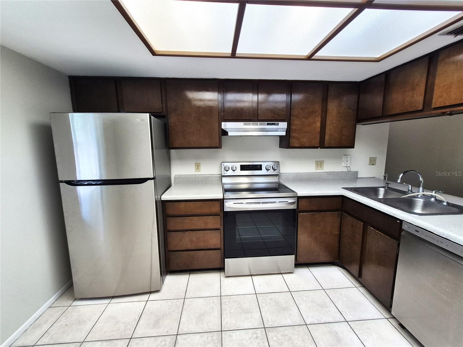 114 MEADOW LN #114, OLDSMAR, FL, 34677