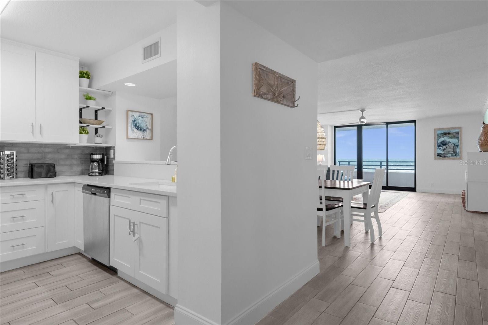 1420 N ATLANTIC AVE #302, DAYTONA BEACH, FL, 32118