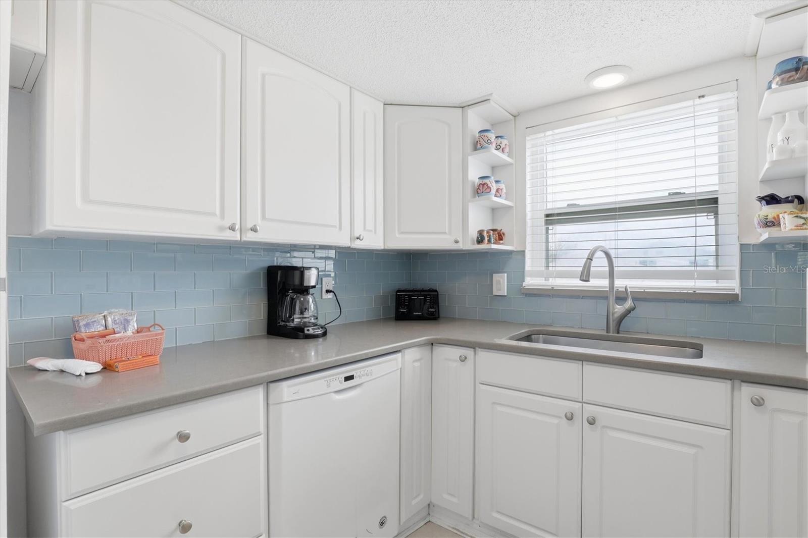 600 71ST AVE #19, ST PETE BEACH, FL, 33706