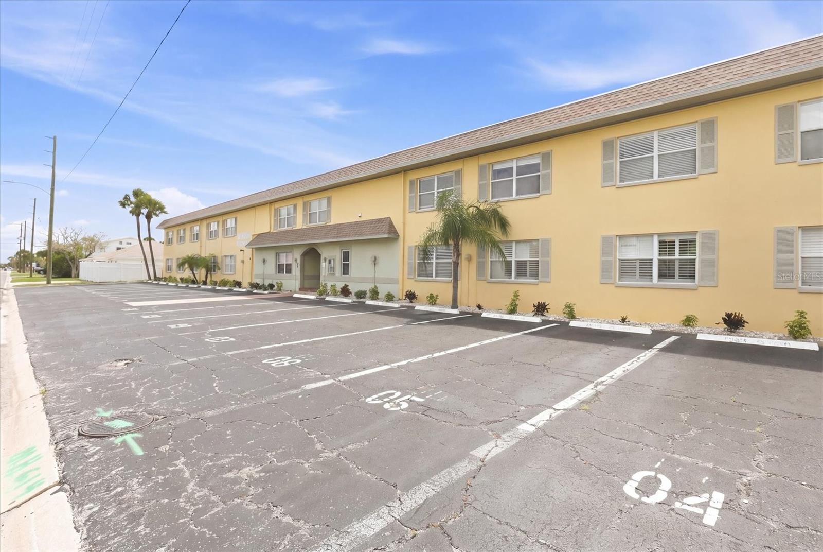 600 71ST AVE #19, ST PETE BEACH, FL, 33706