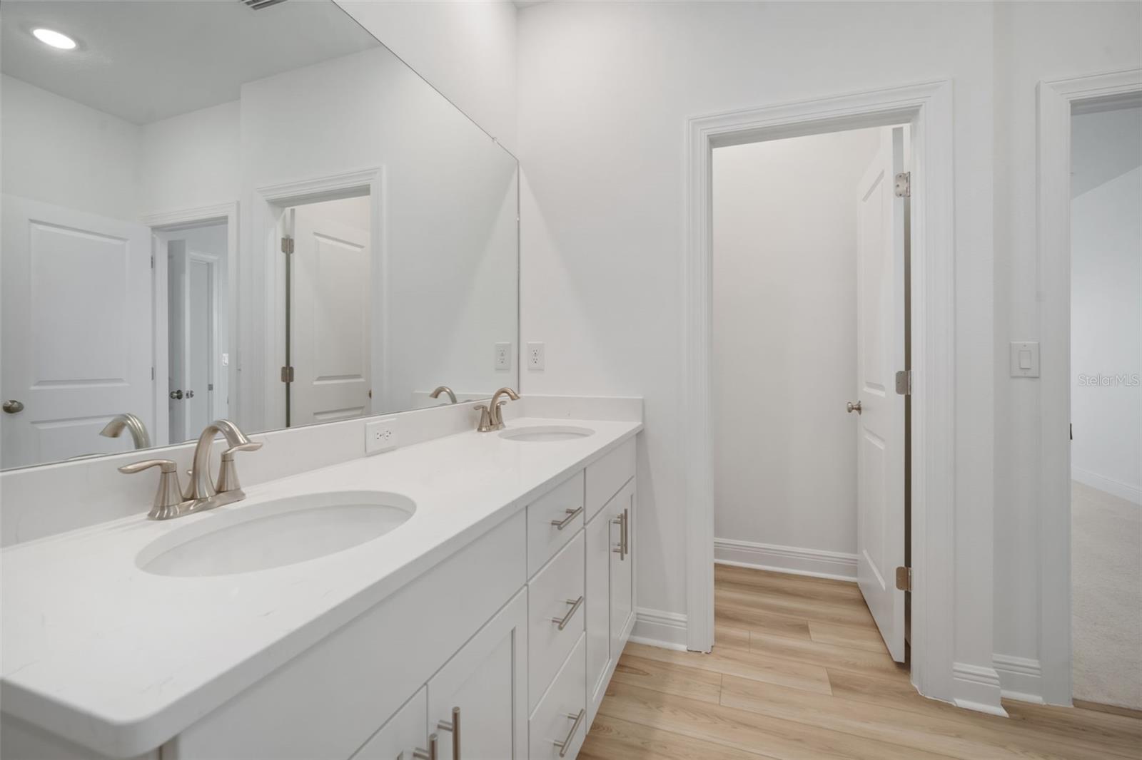 10705 WADING RIVER AVE, PARRISH, FL, 34219