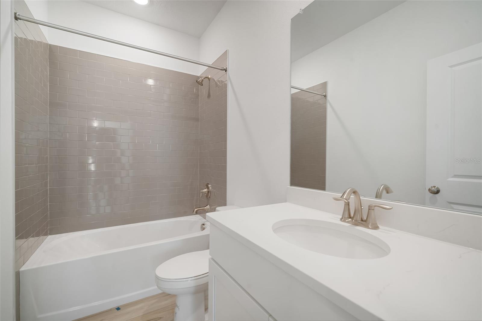 10705 WADING RIVER AVE, PARRISH, FL, 34219