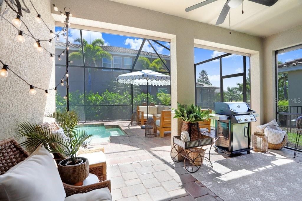 2807 ORIOLE DR, SARASOTA, FL, 34243