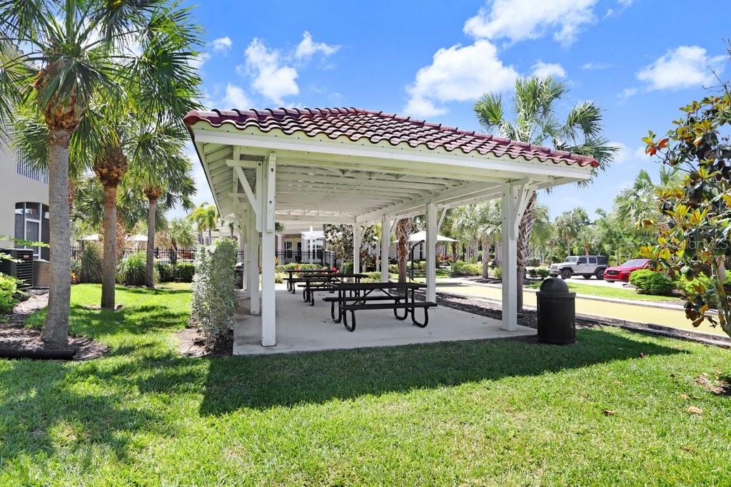 2807 ORIOLE DR, SARASOTA, FL, 34243