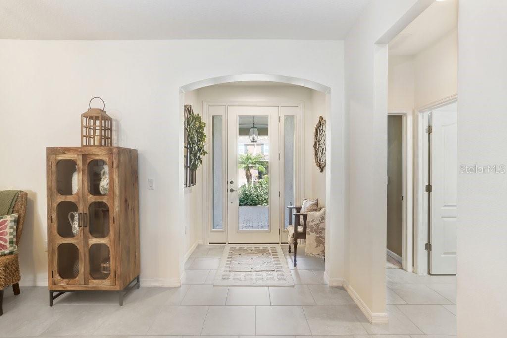 2807 ORIOLE DR, SARASOTA, FL, 34243