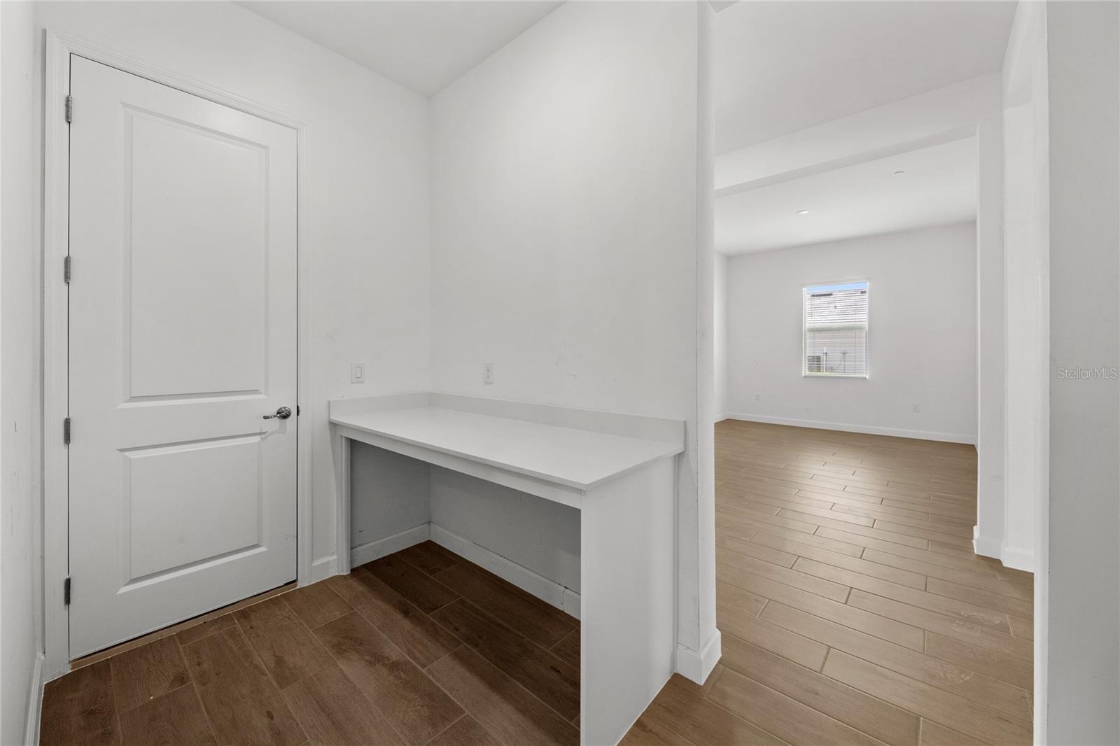 19227 SCALLOP LOOP, LAKEWOOD RANCH, FL, 34211