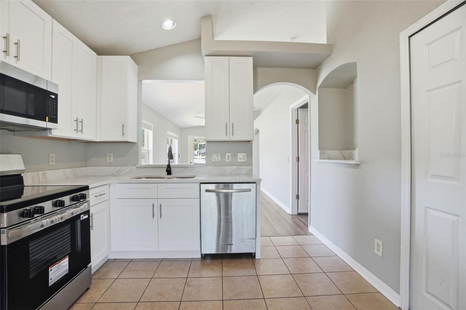 8593 SILVERBELL LOOP, BROOKSVILLE, FL, 34613