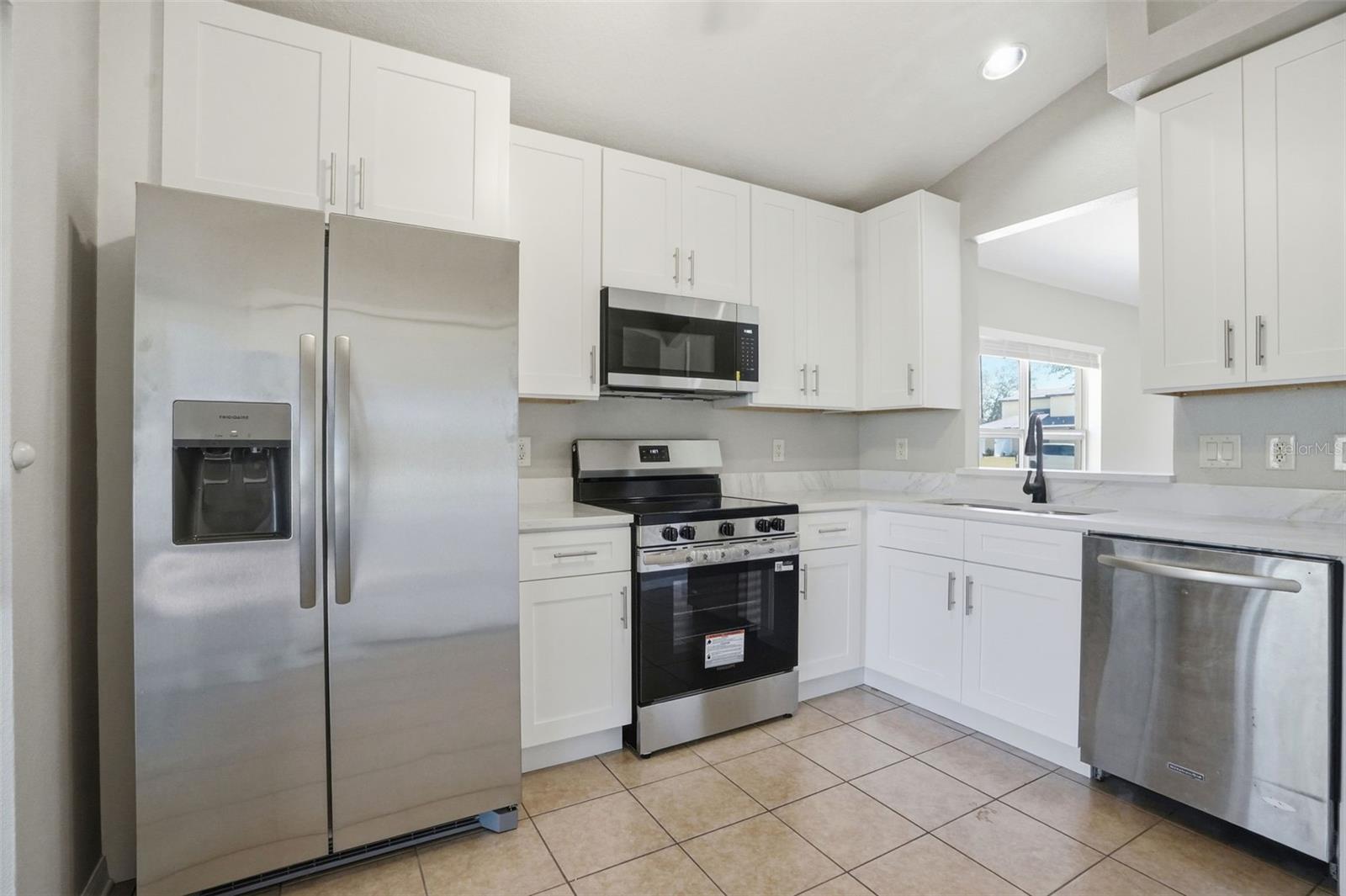 8593 SILVERBELL LOOP, BROOKSVILLE, FL, 34613