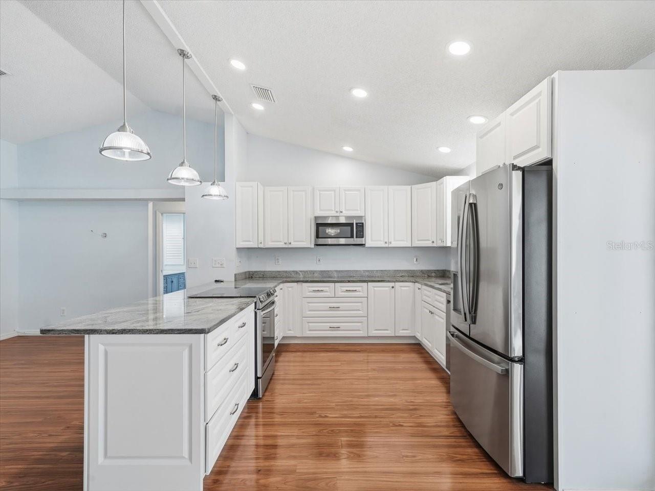 2310 39TH AVE N, ST PETERSBURG, FL, 33714