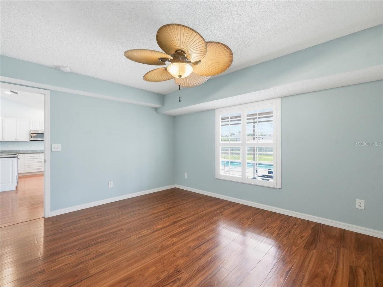 2310 39TH AVE N, ST PETERSBURG, FL, 33714