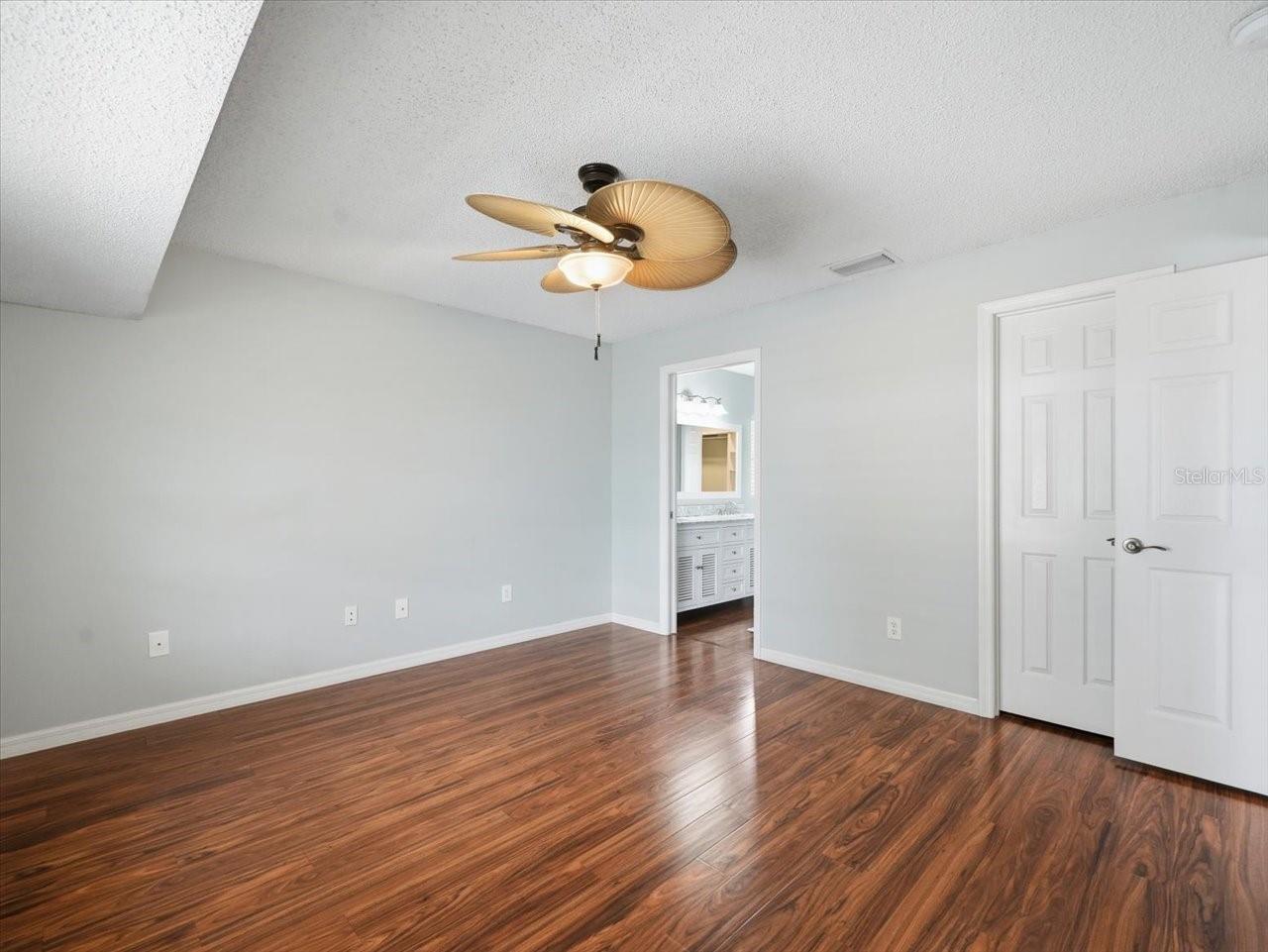 2310 39TH AVE N, ST PETERSBURG, FL, 33714