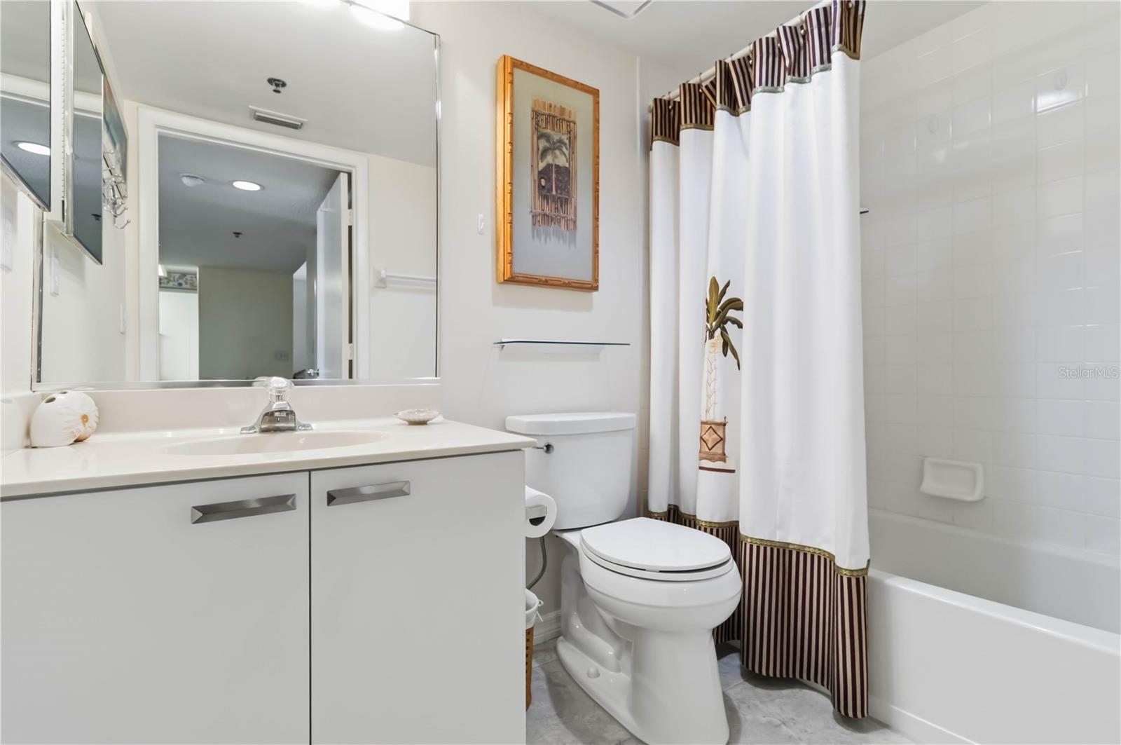 3950 IRONWOOD CIR #205, BRADENTON, FL, 34209