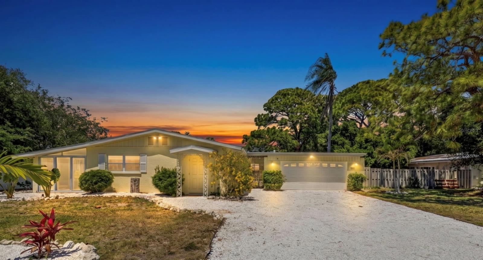 6916 ALDERWOOD DR, SARASOTA, FL, 34243