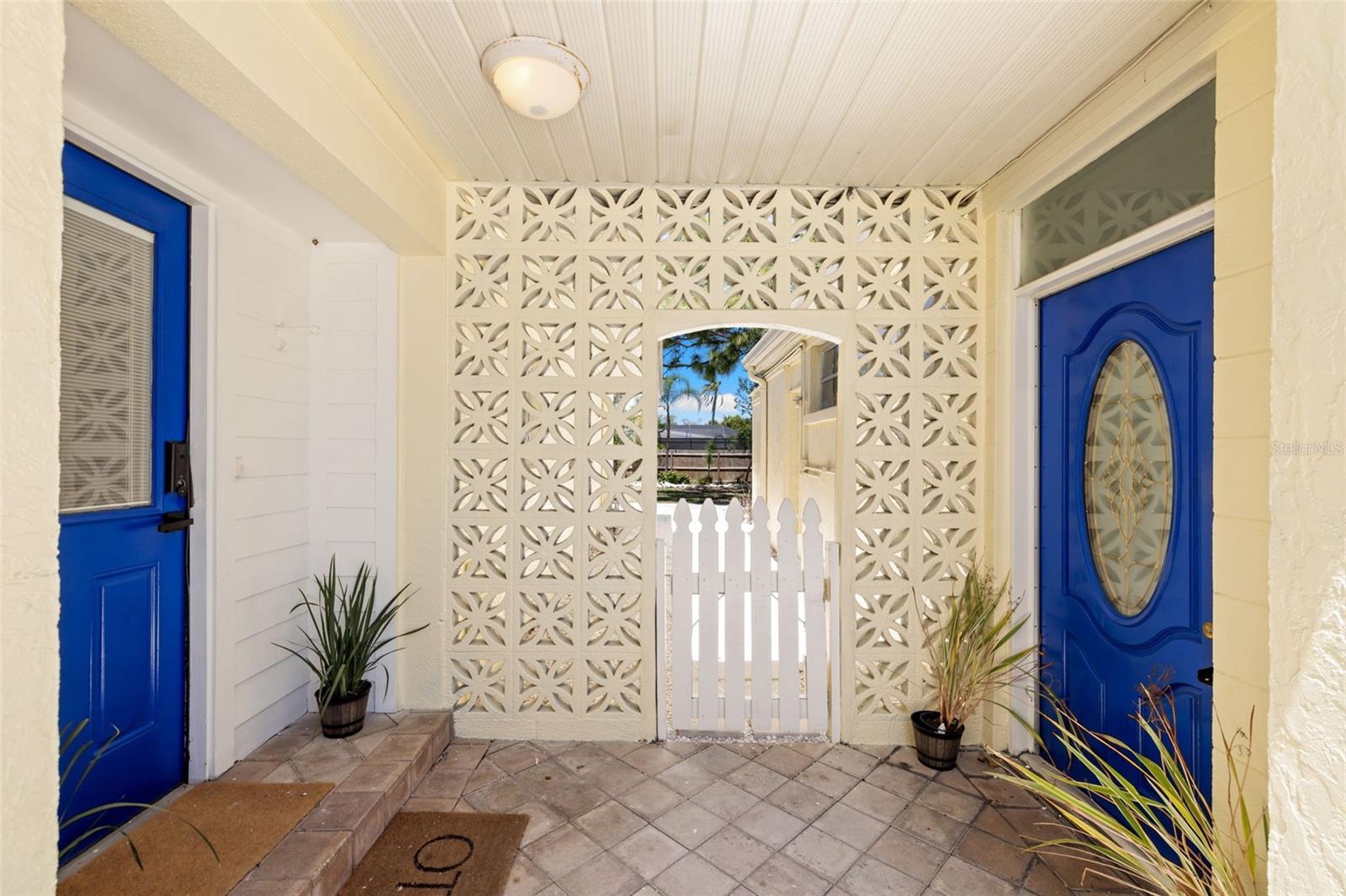 6916 ALDERWOOD DR, SARASOTA, FL, 34243