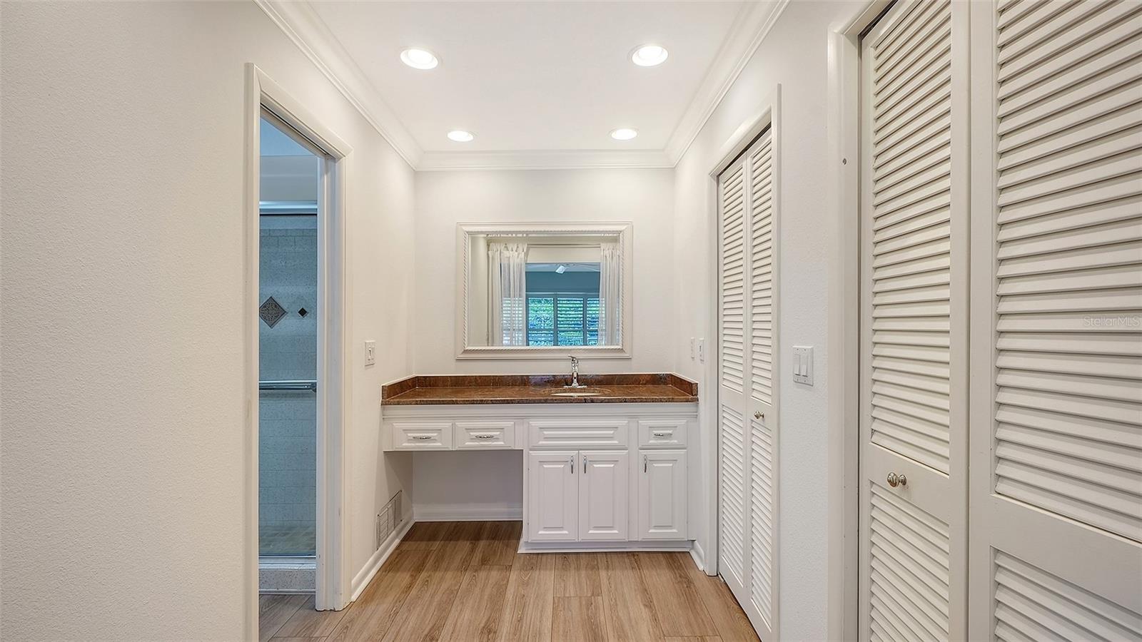 4865 GREYWOOD LN, SARASOTA, FL, 34235