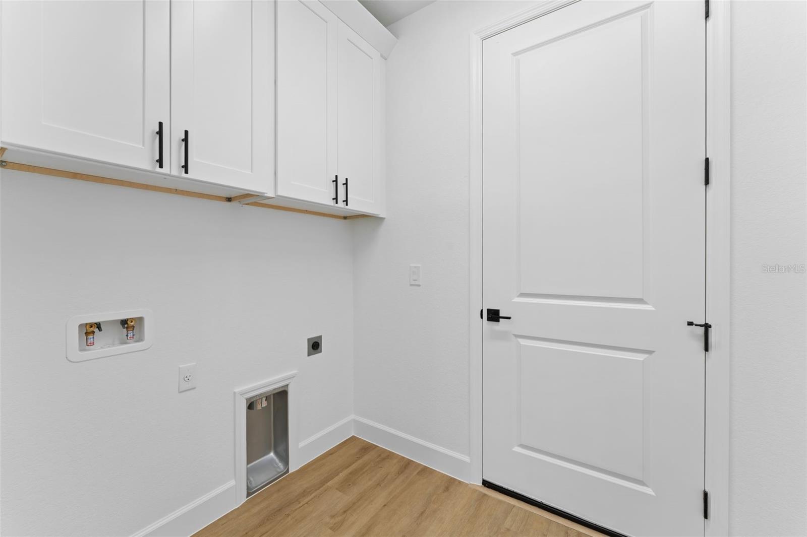 2592 ALLING TER, NORTH PORT, FL, 34286