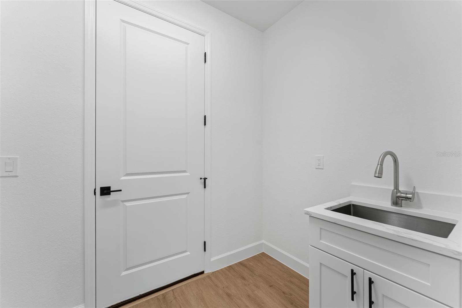 2592 ALLING TER, NORTH PORT, FL, 34286