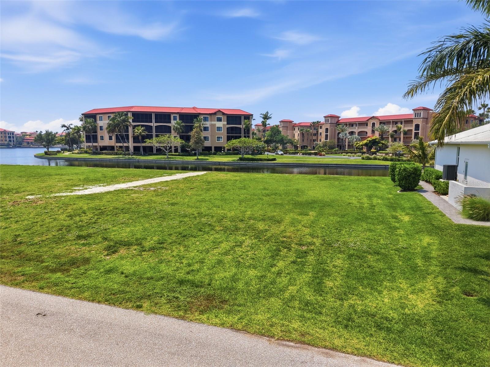 81 COLONY POINT DR, PUNTA GORDA, FL, 33950