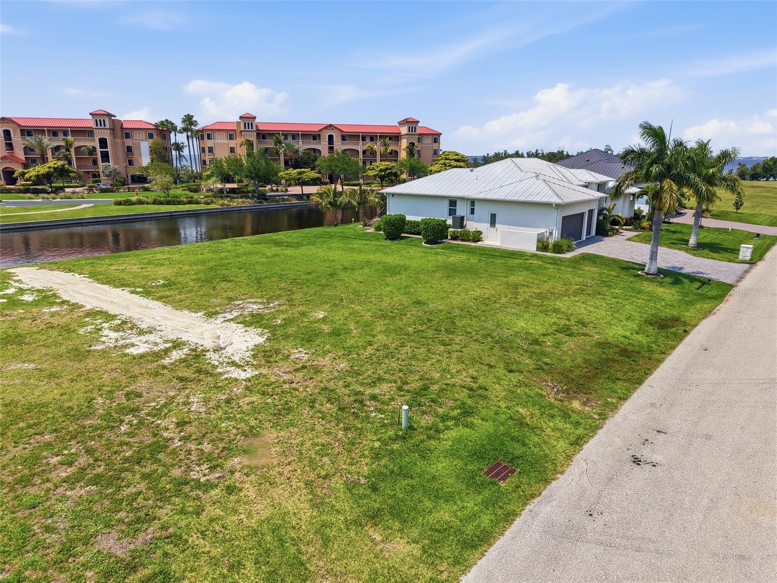 81 COLONY POINT DR, PUNTA GORDA, FL, 33950