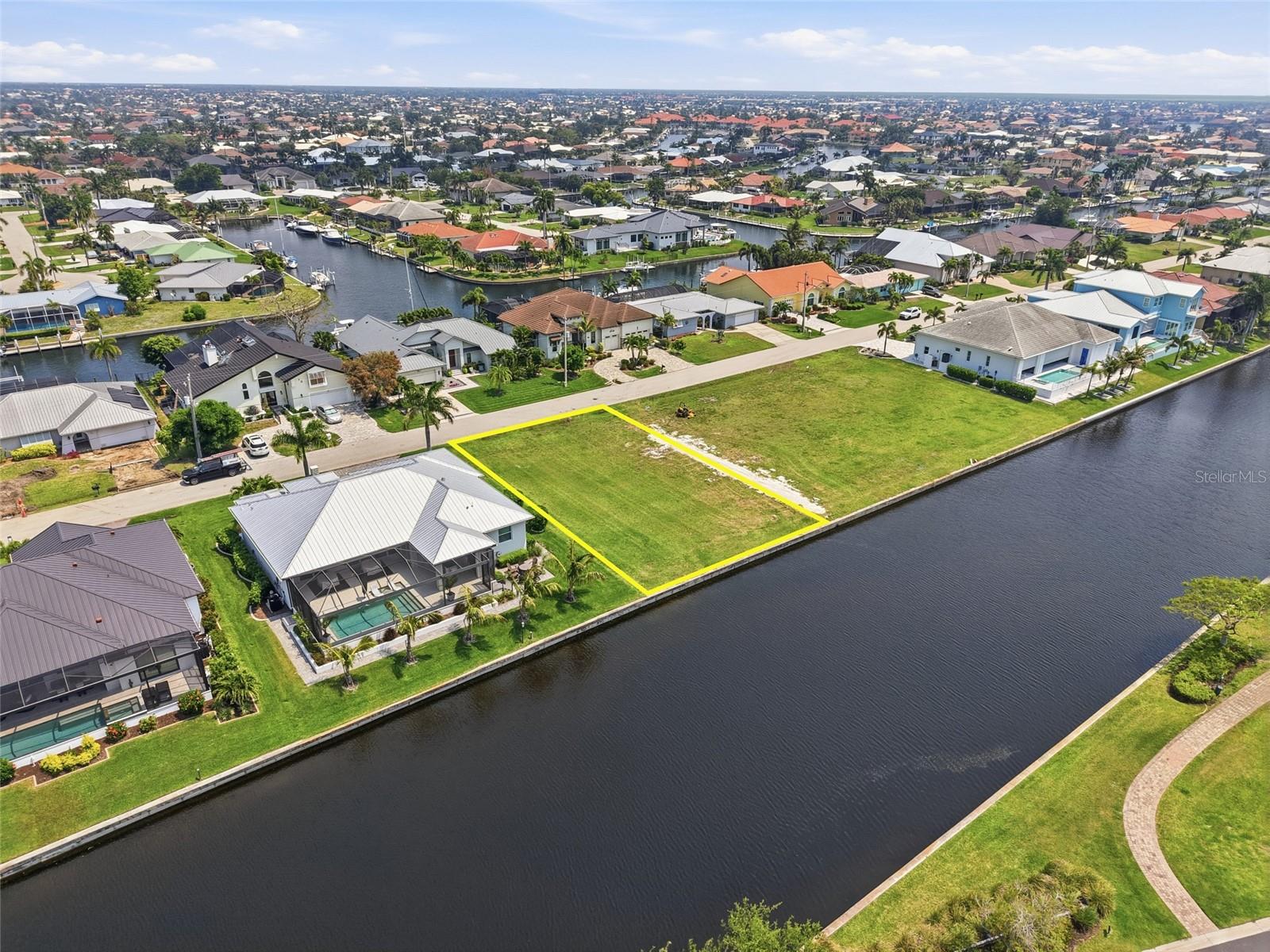 81 COLONY POINT DR, PUNTA GORDA, FL, 33950