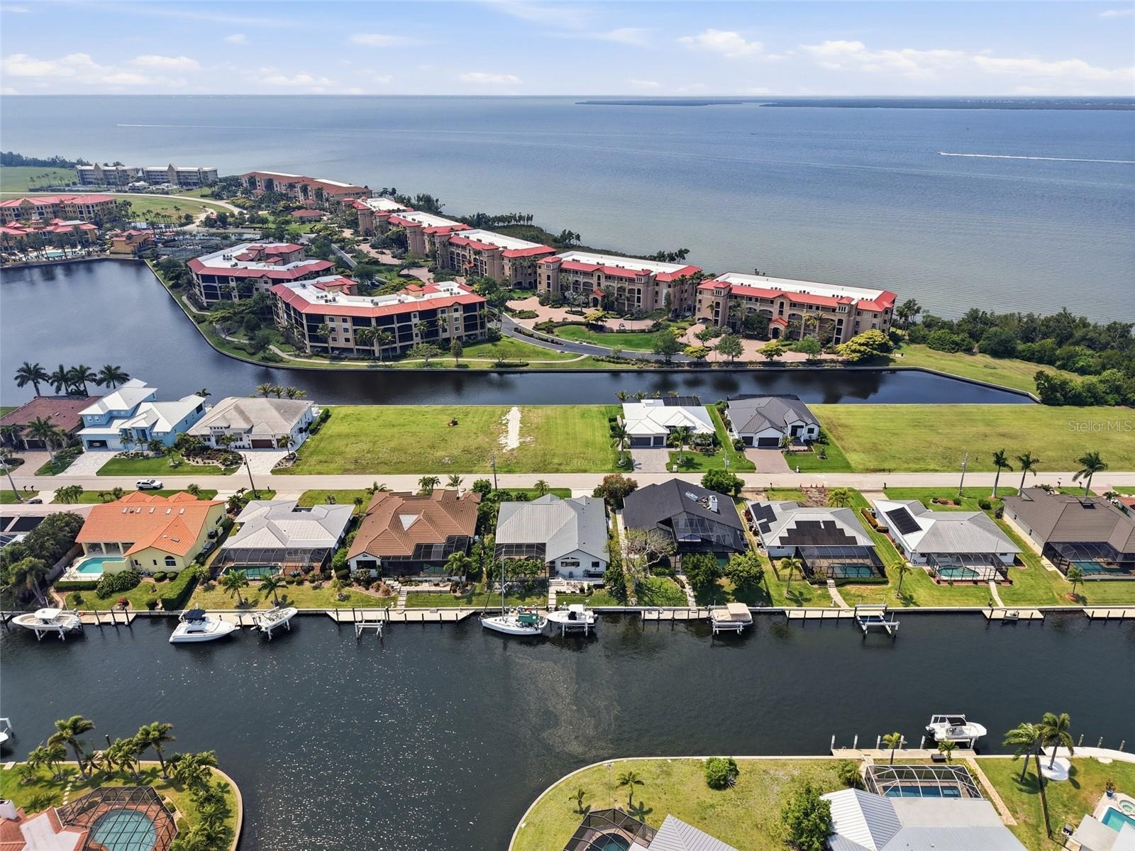 81 COLONY POINT DR, PUNTA GORDA, FL, 33950