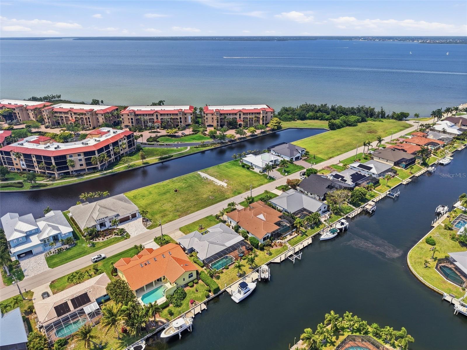 81 COLONY POINT DR, PUNTA GORDA, FL, 33950