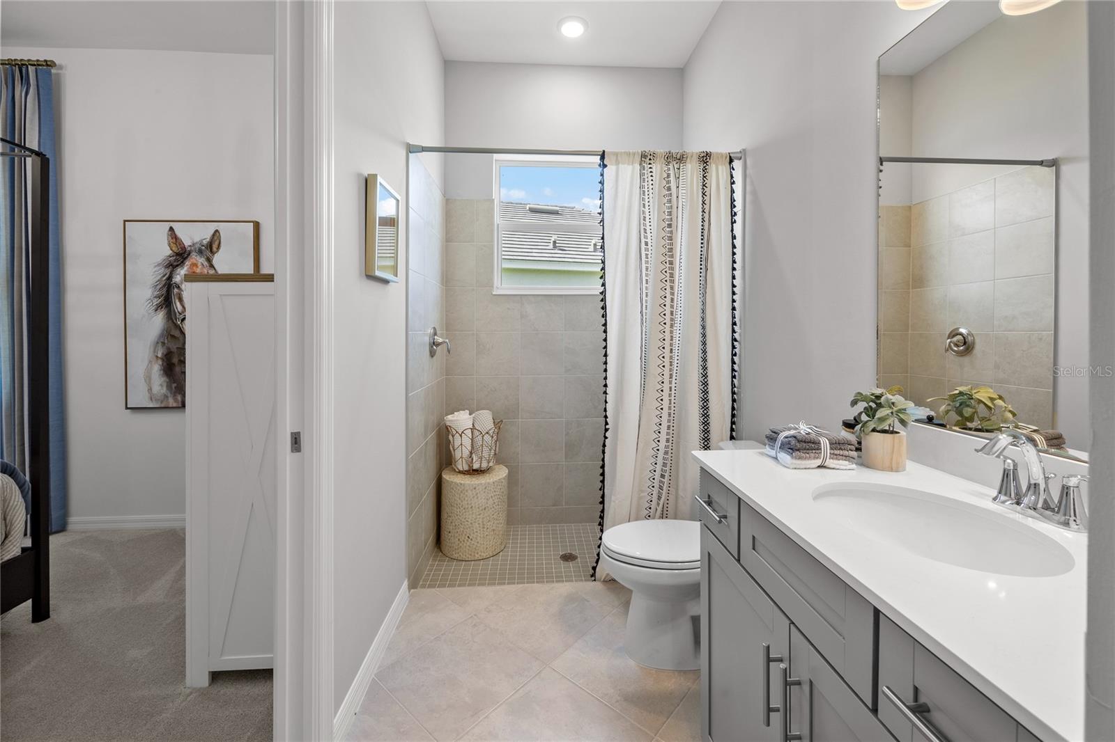 18911 CHERRYSTONE WAY, LAKEWOOD RANCH, FL, 34211