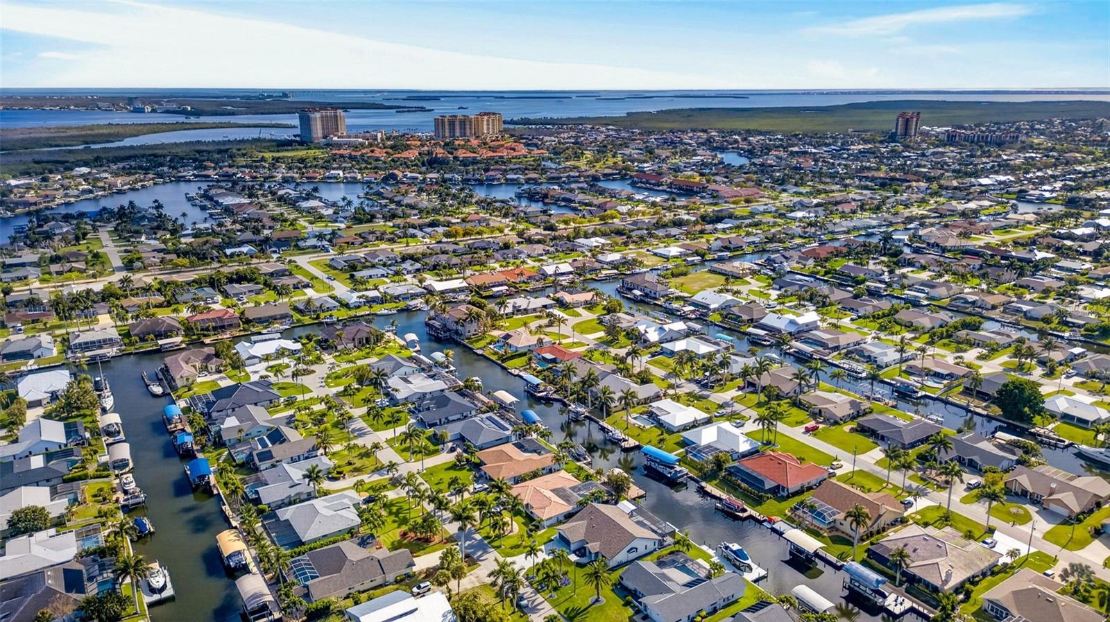 5312 SW 9TH PL, CAPE CORAL, FL, 33914