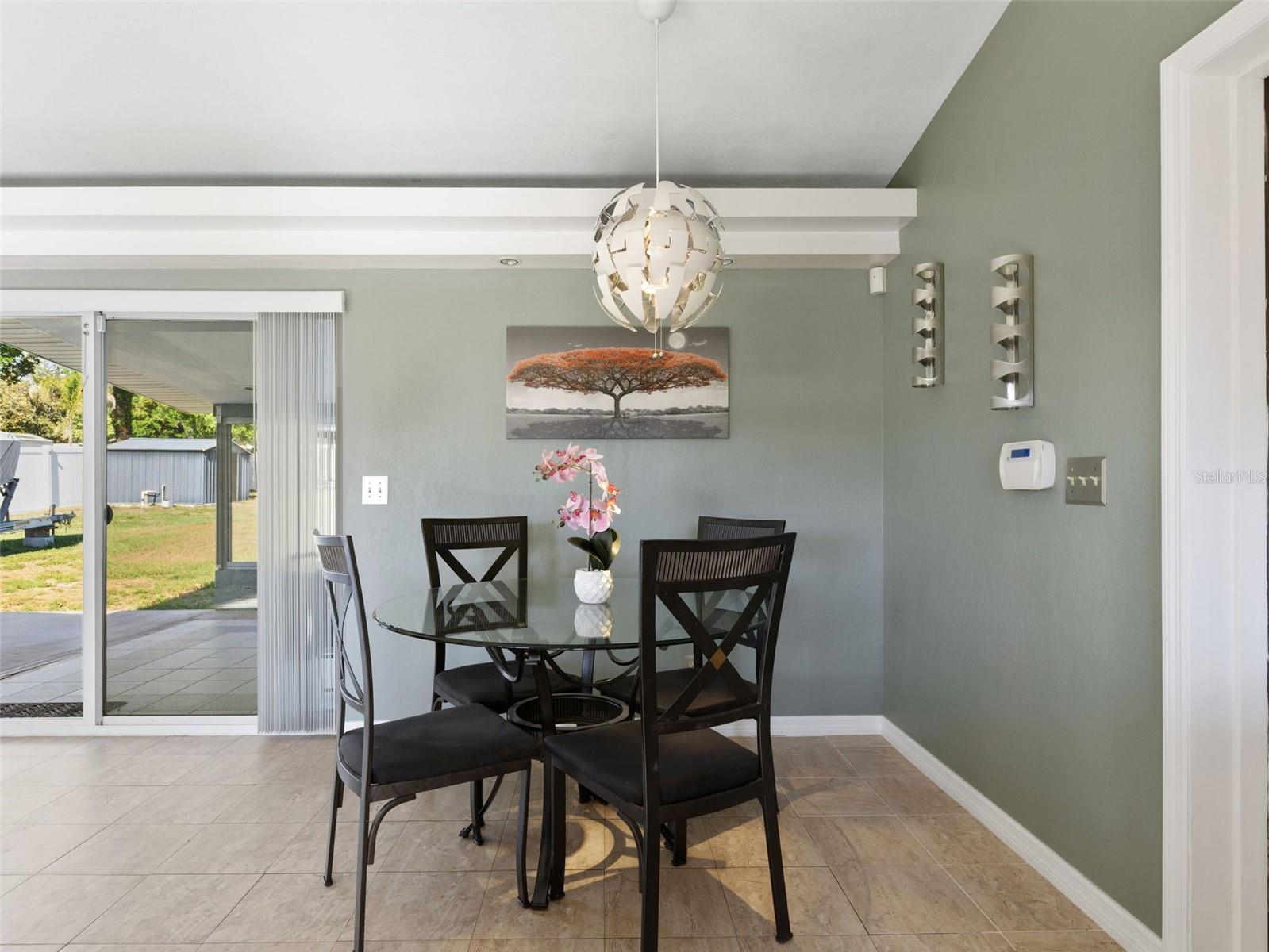 5209 LLOYD ST, SEFFNER, FL, 33584