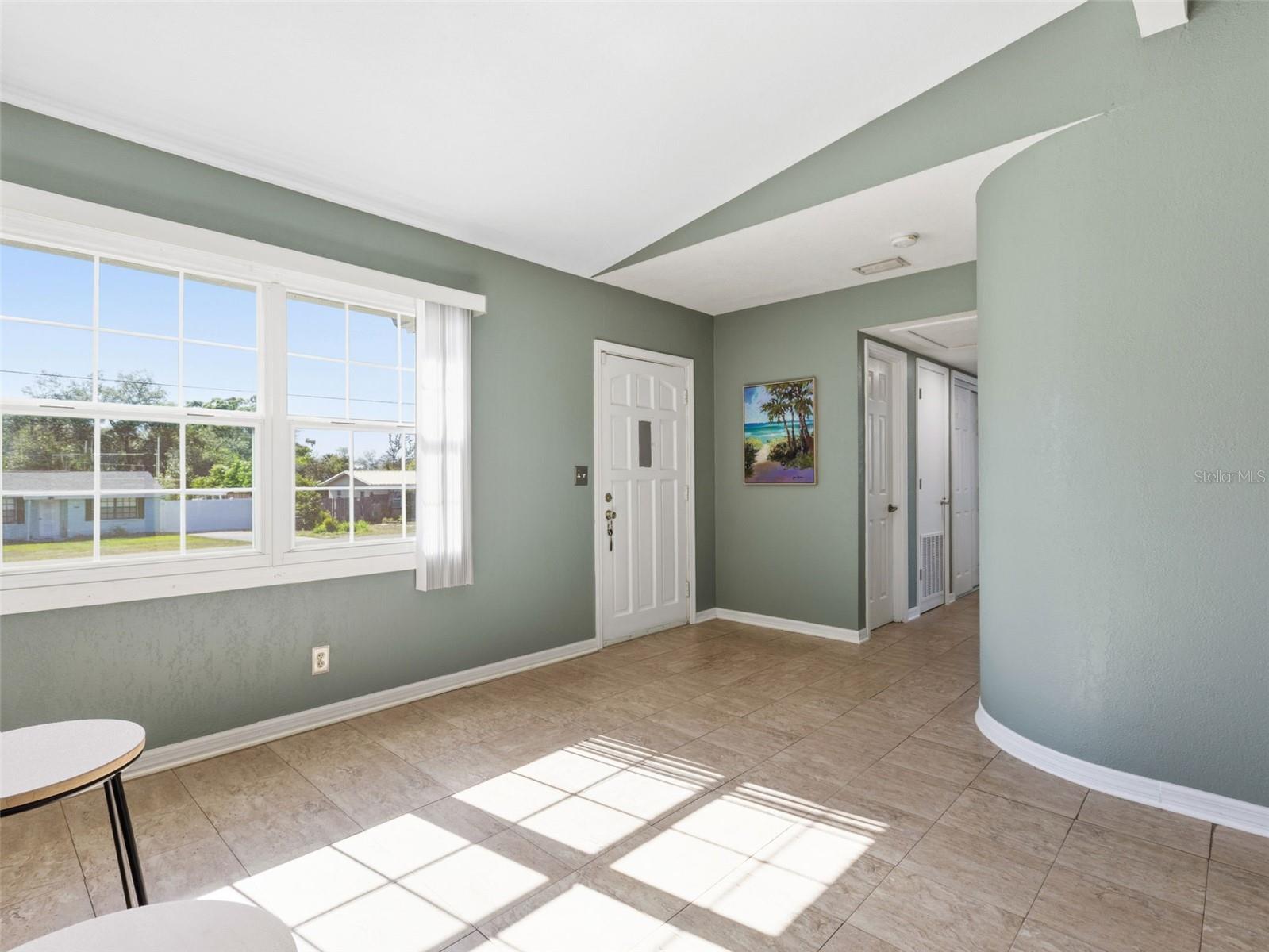 5209 LLOYD ST, SEFFNER, FL, 33584