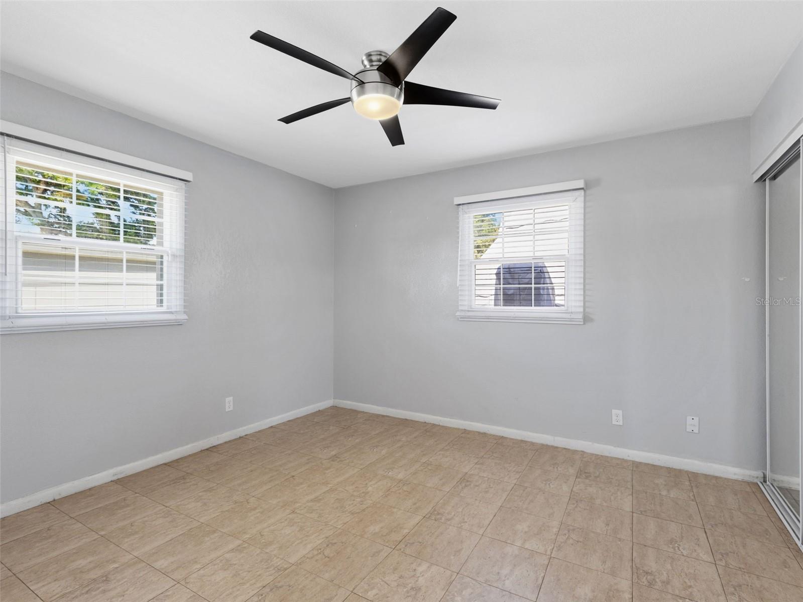 5209 LLOYD ST, SEFFNER, FL, 33584