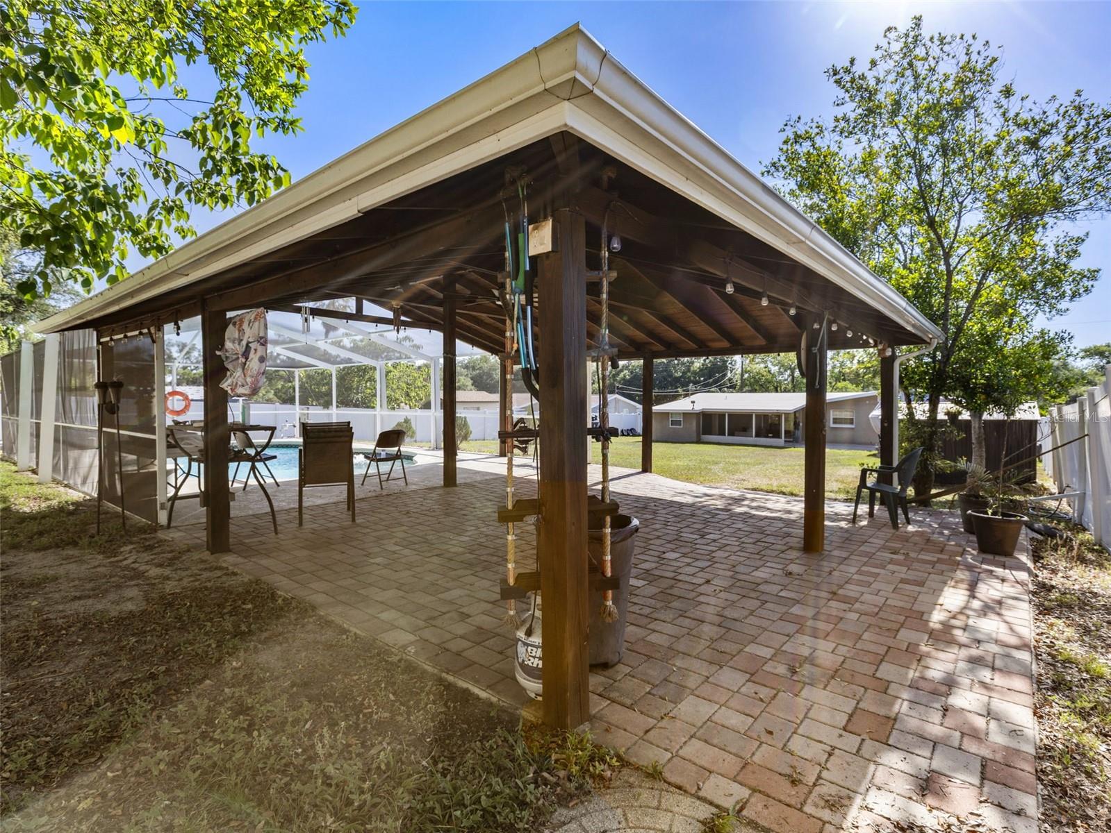 5209 LLOYD ST, SEFFNER, FL, 33584