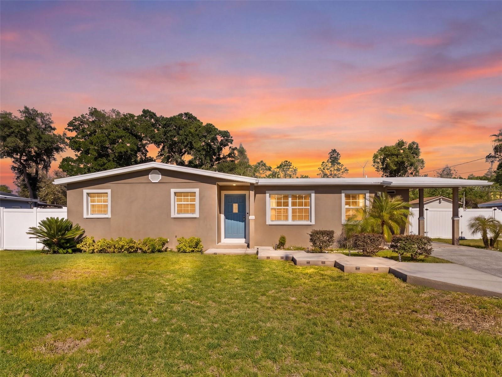 5209 LLOYD ST, SEFFNER, FL, 33584