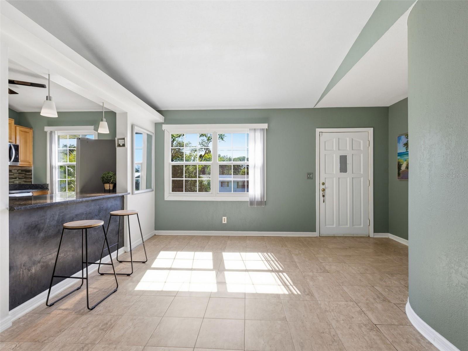 5209 LLOYD ST, SEFFNER, FL, 33584