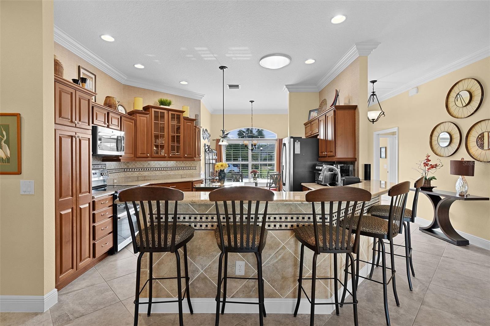 2406 GATSBY LN, THE VILLAGES, FL, 32162