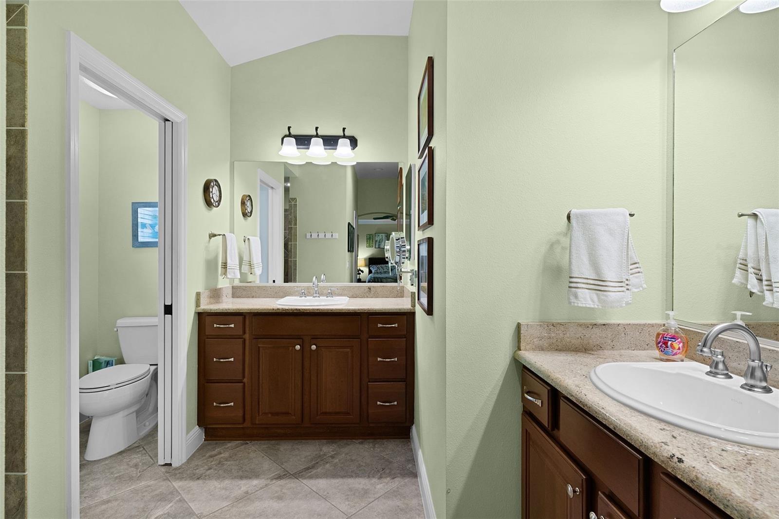 2406 GATSBY LN, THE VILLAGES, FL, 32162