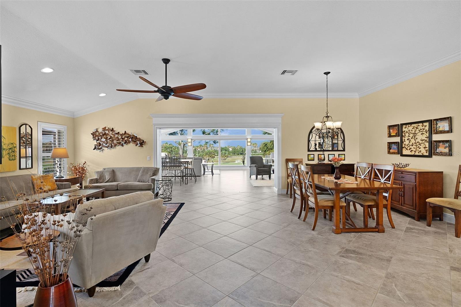 2406 GATSBY LN, THE VILLAGES, FL, 32162