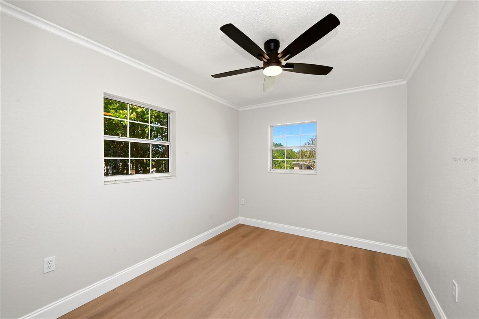 2115 WOODLAND BLVD, LEESBURG, FL, 34748