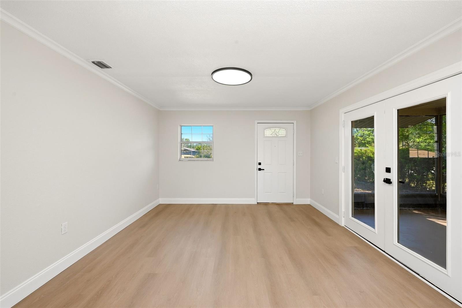 2115 WOODLAND BLVD, LEESBURG, FL, 34748