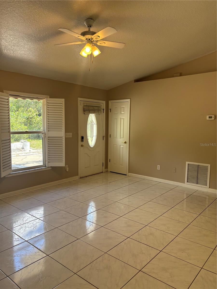 510 S CEDAR AVE, ORANGE CITY, FL, 32763