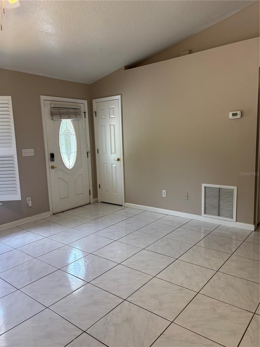 510 S CEDAR AVE, ORANGE CITY, FL, 32763