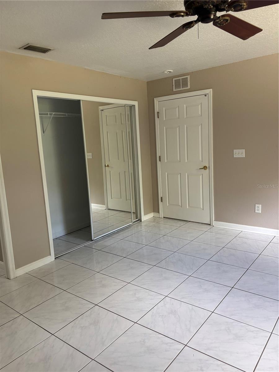 510 S CEDAR AVE, ORANGE CITY, FL, 32763