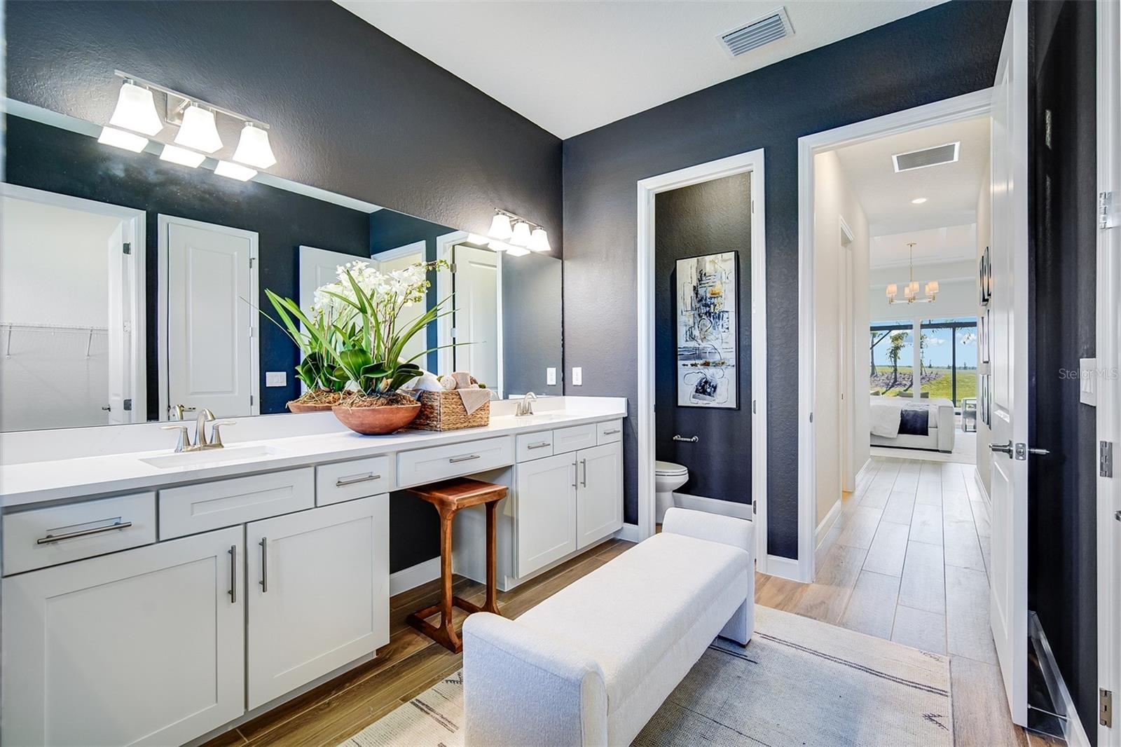 18944 CHERRYSTONE WAY, LAKEWOOD RANCH, FL, 34211