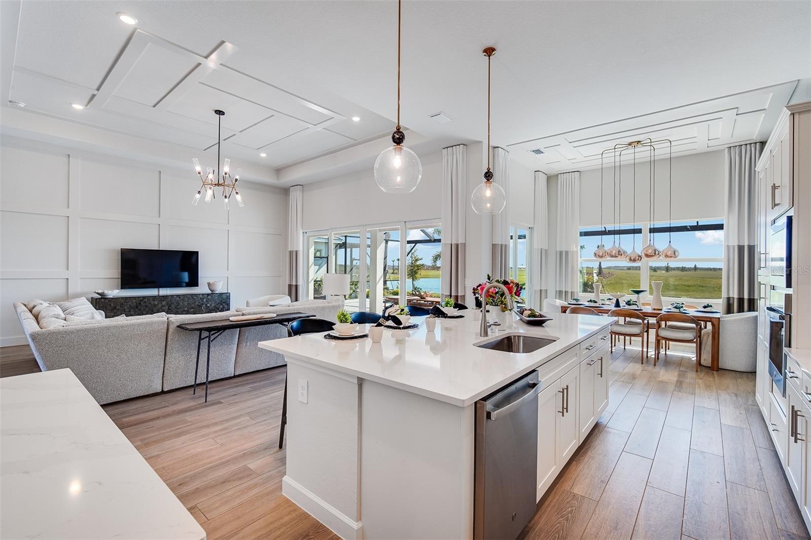 18944 CHERRYSTONE WAY, LAKEWOOD RANCH, FL, 34211